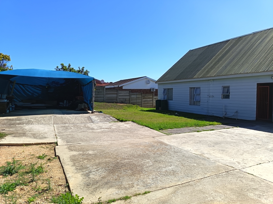 2 Bedroom Property for Sale in Scheepershoogte Eastern Cape